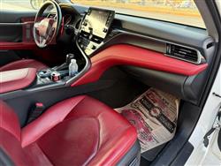 تۆیۆتا کامری